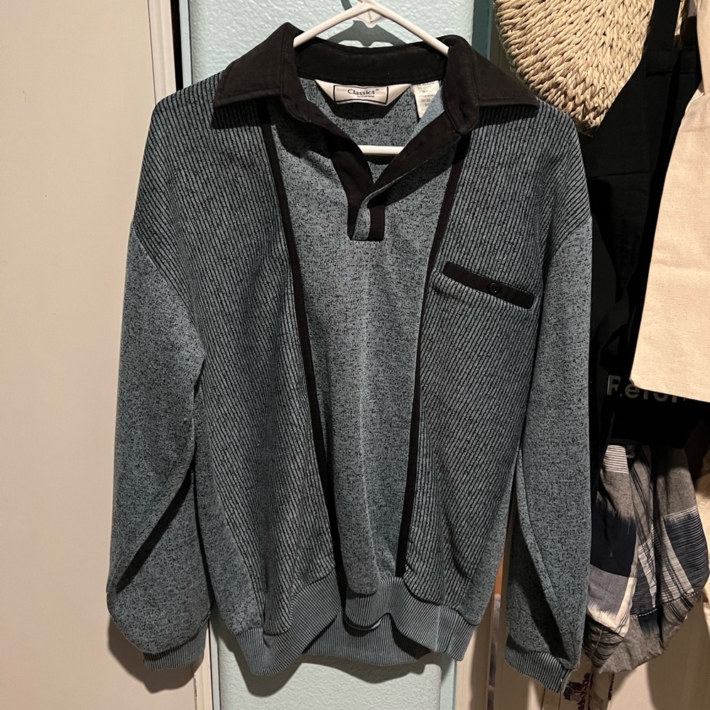 M Vintage Sweater